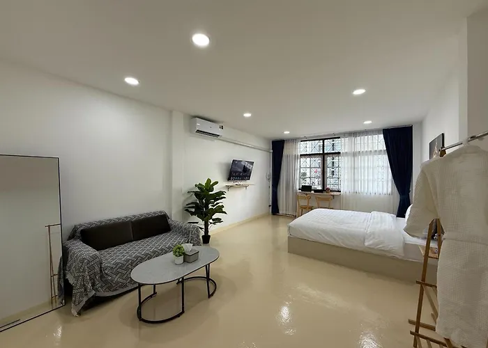 酒店 S 302 Sukhumvit48 Near Phrakanong Bts 曼谷